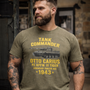 Tank Commander Otto Carius 1943          T-Shirt
